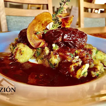 Penzion Pod Tureckom Pensjonat Trenčianske Bohuslavice